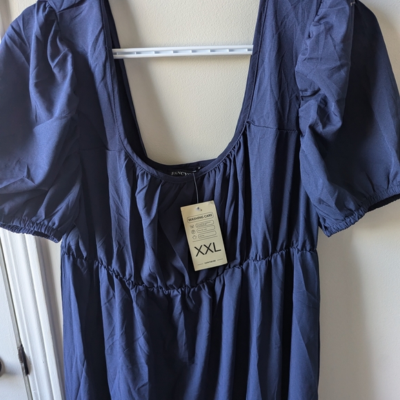 BNWT Plus Size Elegant Navy Blue Maxi Dress - Picture 2 of 5